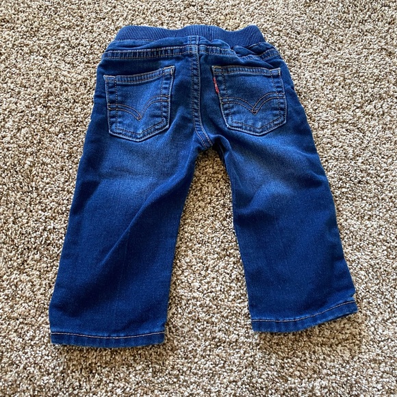 Baby Levi’s 👖 - Picture 3 of 3